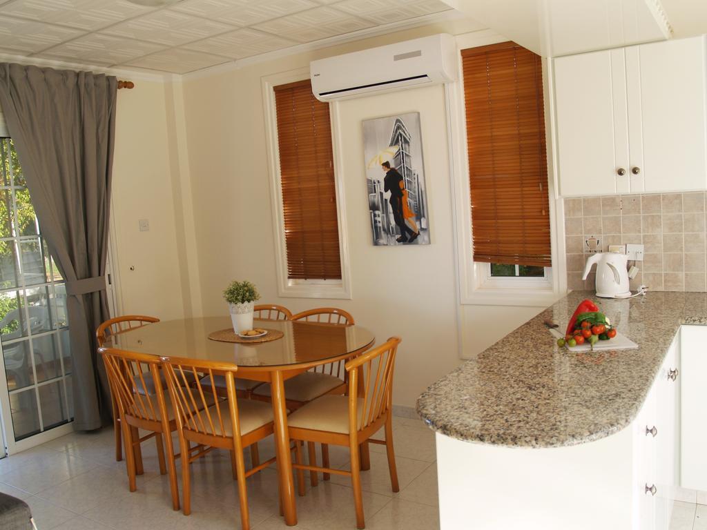Villas Ithaca Protaras Exterior photo